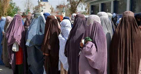 UN: Ban on Afghan female staffers by Taliban unacceptable